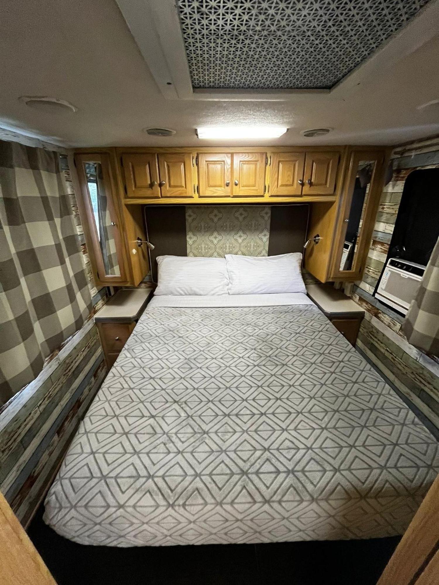 Remodeled And Comfortable Rv - Free Parking Miami Exterior photo
